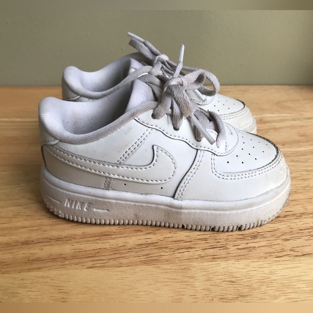 Nike Force 1 Low Baby / Toddler Shoes Size: US 7C EUR 23.5 CM 13